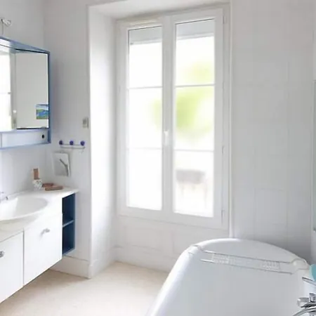 La Loge Des Fees 3* Latille