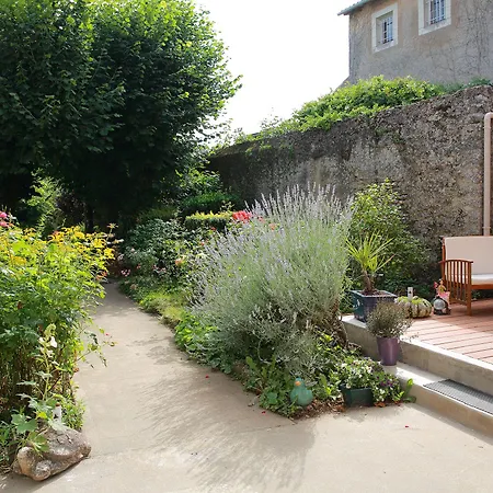 La Loge Des Fees 3* Latillé