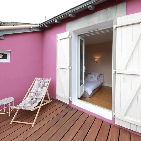 Bed & Breakfast La Loge Des Fées Latillé