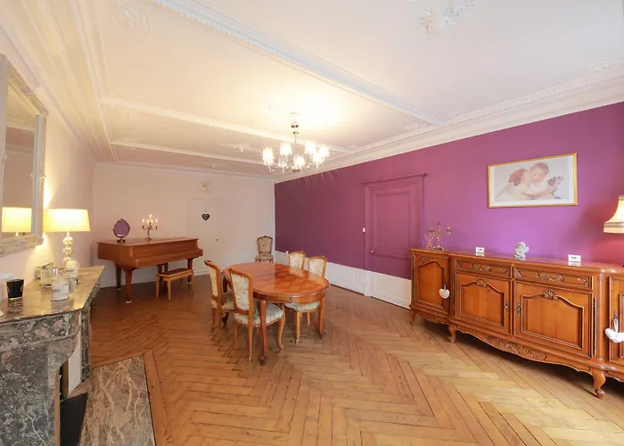 La Loge Des Fées Latillé