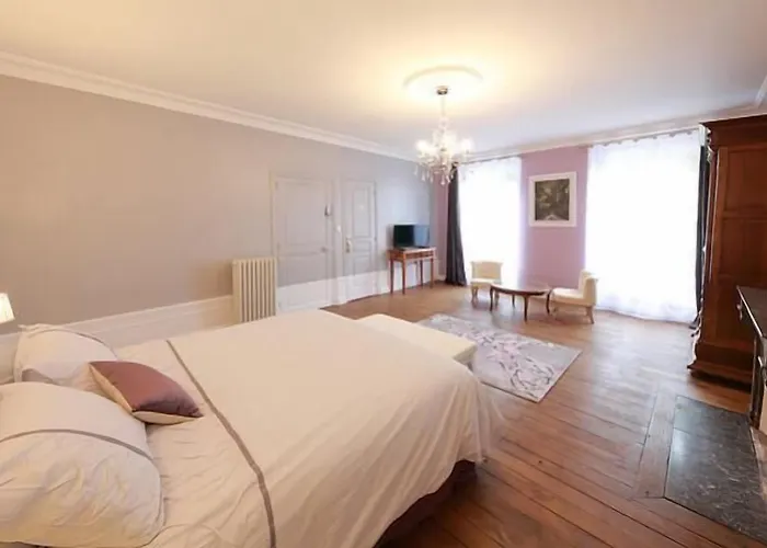 Bed and breakfast La Loge Des Fées 3*