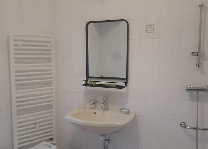 La Loge Des Fées Bed and breakfast 3*