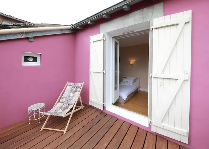 Bed and breakfast La Loge Des Fées Latillé